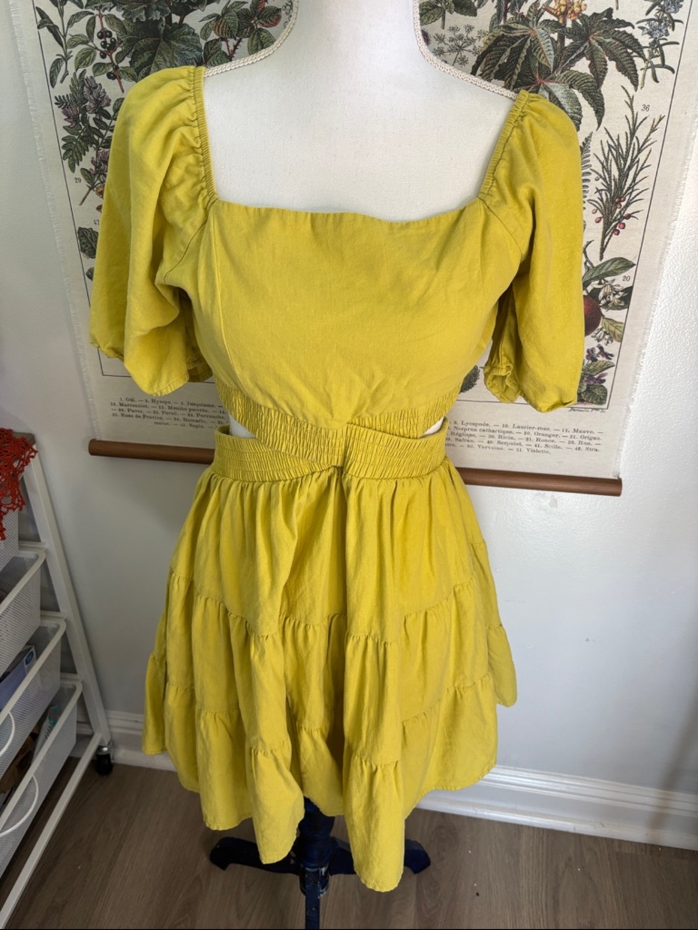 Chartreuse Puff-Sleeve Cutout Mini Dress Large